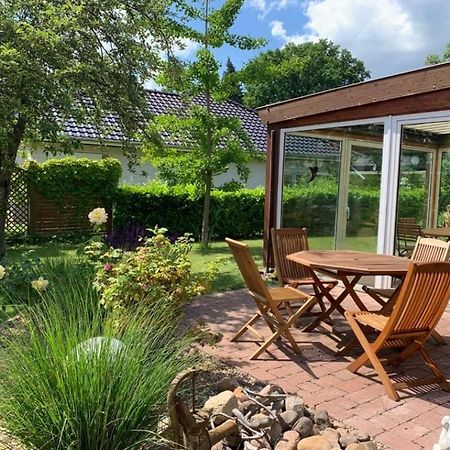 Ferienhaus In Absoluter Seenaehe Fuer 4 Personen Арендзее Екстериор снимка